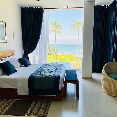 The Lighthouse Negombo Hotel Bagian luar foto