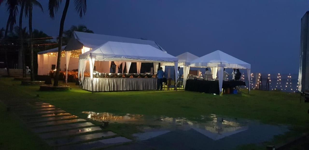 The Lighthouse Negombo Hotel Bagian luar foto